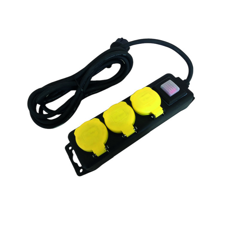 PROTEC.class Steckdosenleiste 3fach mit Schalter IP44